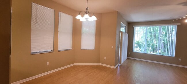 Building Photo - 3/2 (Hickory Walk in Haile Plantation) Beautiful home off the 15th Green of Haile Golf Course.