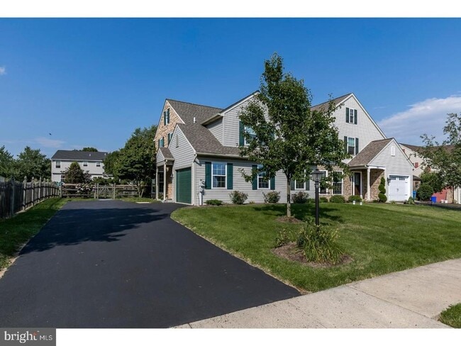 Building Photo - 202 Nelis Ct