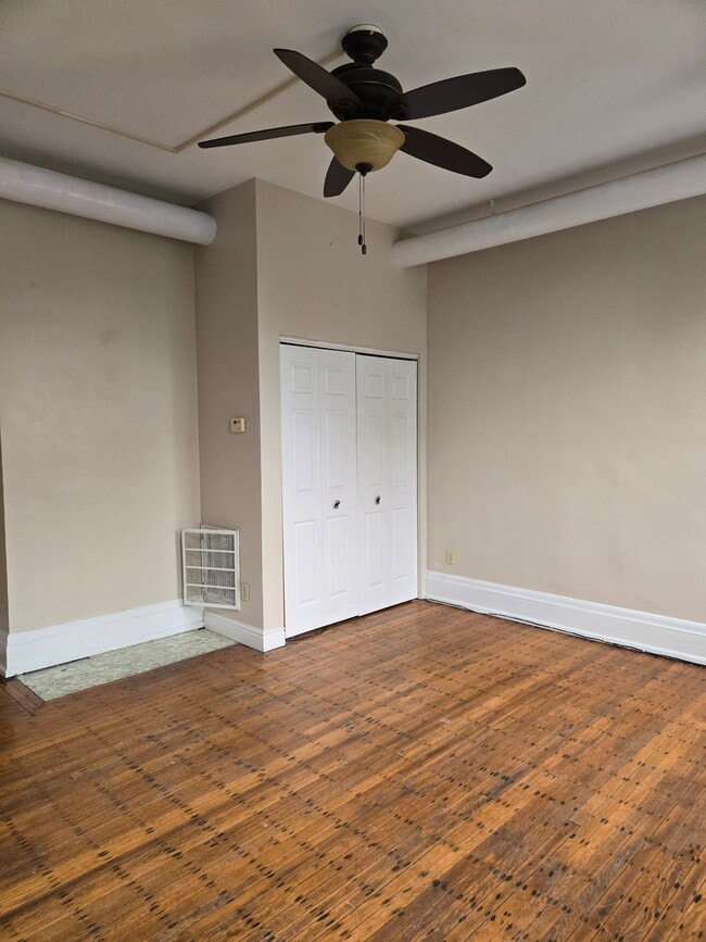 Main/living room from kitchen - 220 Noble Ave
