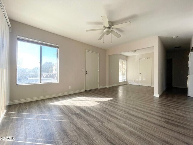 Building Photo - 263 S Ventura Rd