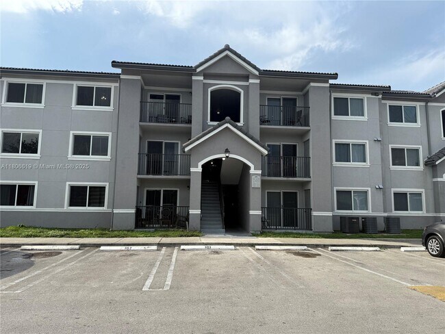 Building Photo - 15480 SW 284th St