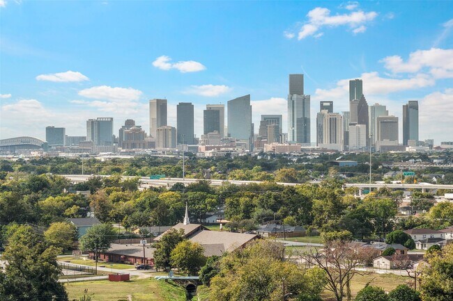 Foto del edificio - 3613 Crandon St