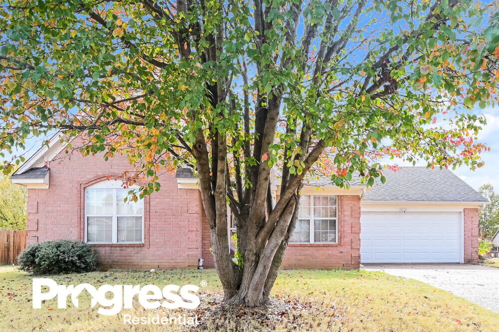 4155 Shadow Oaks Dr, Horn Lake, MS 38637 House Rental in Horn Lake