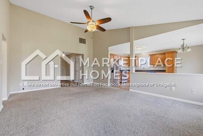 Building Photo - 5264 Brassie Dr