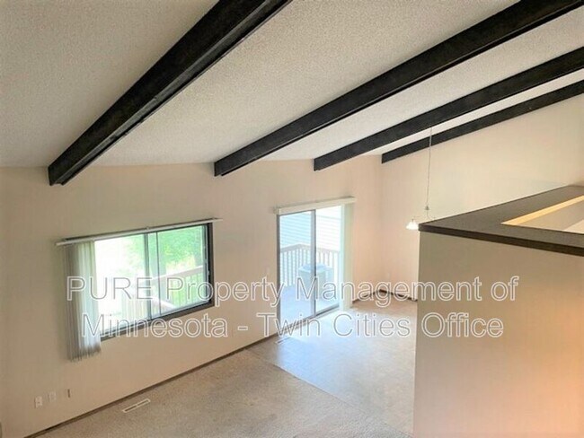 Foto del edificio - 14317 Fairway Dr