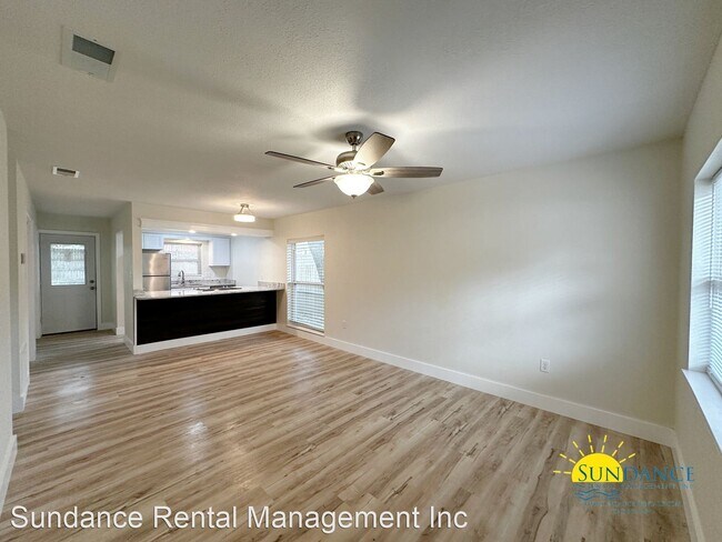 Foto del edificio - 2 br, 1 bath House - 622 W Sunset Boulevar...