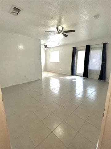Foto del edificio - 6601 Woodway Dr