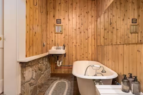 Foto del edificio - 3229 Plum Nelly Rd