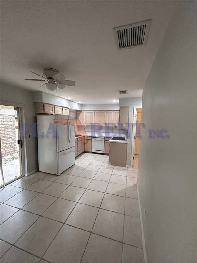 Foto del edificio - *  2Bed 2Bath with Bonus Room Golf Villa located in Winter Springs *