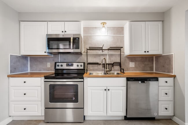 Building Photo - 1227 Raleigh St