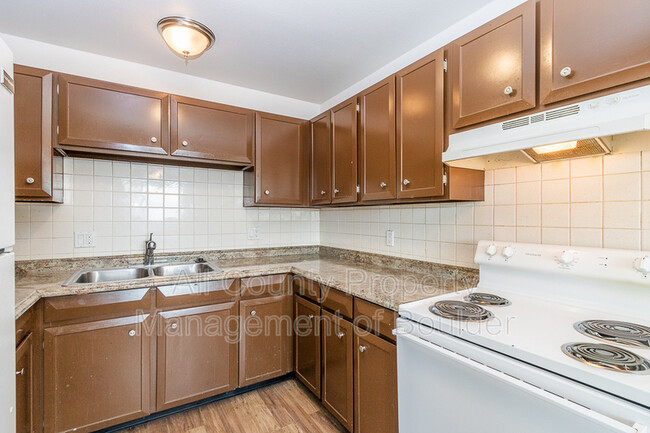 Foto del edificio - 832 S Bowen St
