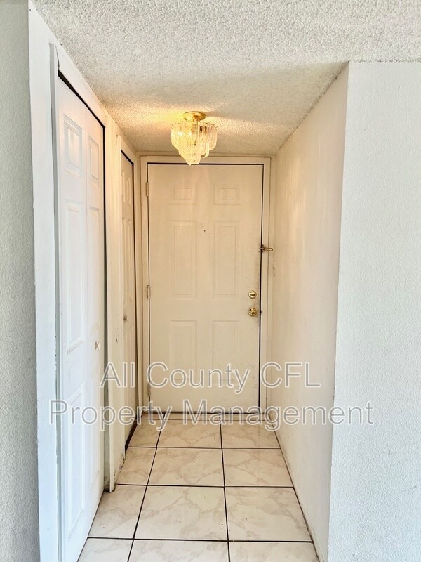 818 Sky Lake Cir Unit D, Orlando, FL 32809 Condo for Rent in Orlando