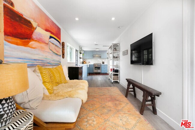 Foto del edificio - 1016 Oakwood Ave