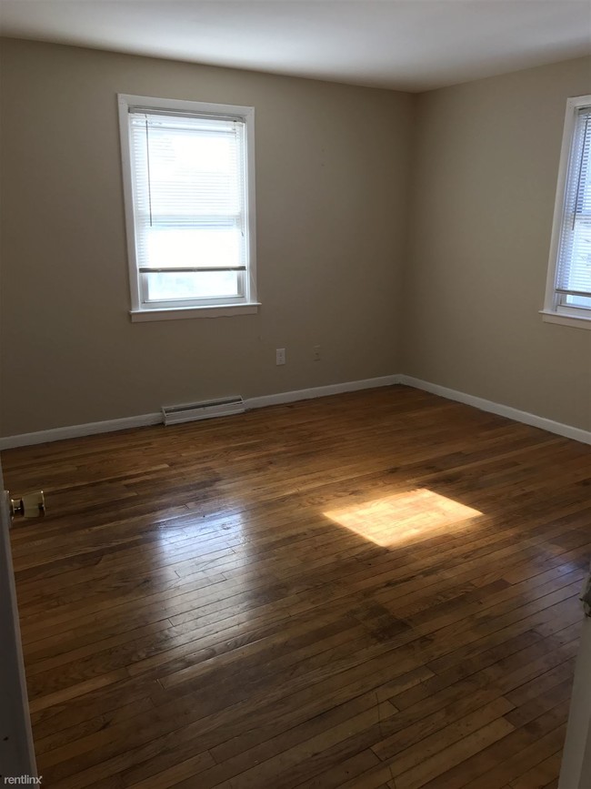 Building Photo - 2 br, 1 bath  - 185 Quinnipiac Ave Apt 2R
