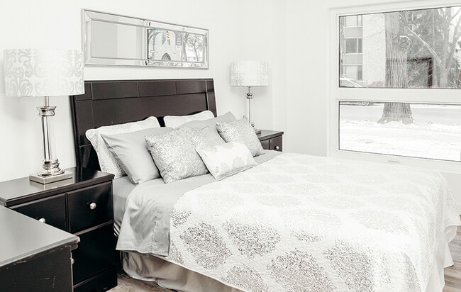 Photo du bâtiment - 570 Stradbrook