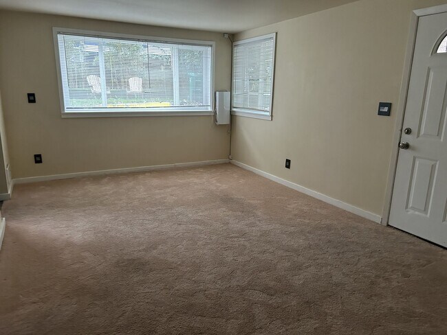 Foto del edificio - 1409 NW 65th St