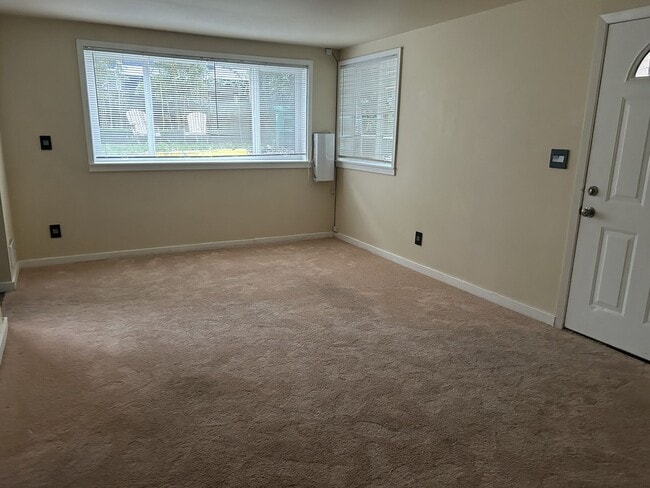 Building Photo - 1409 NW 65th St