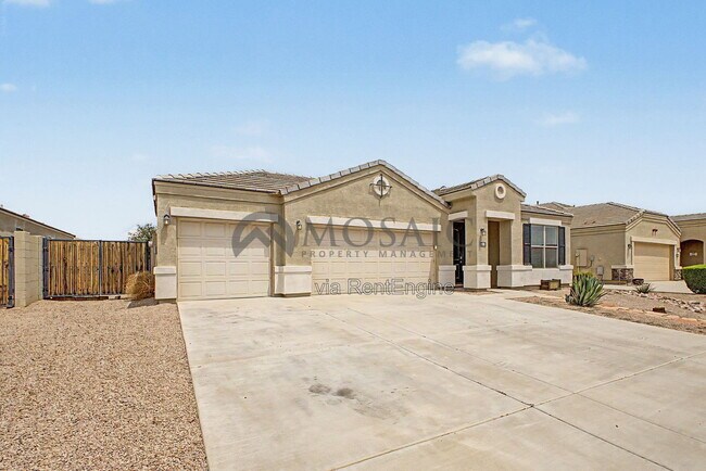 Foto del edificio - 598 W Belmont Red Trail