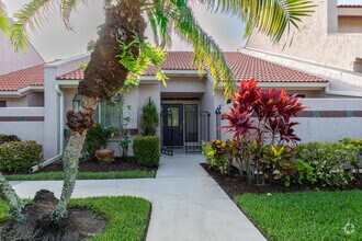 Building Photo - 3303 SE Sandpiper Ct