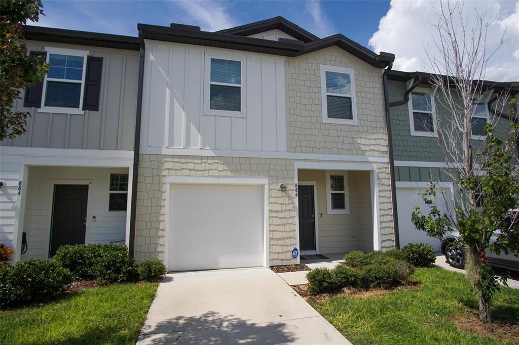 888 Grandin St, Davenport, FL 33837 Townhome Rentals in Davenport FL