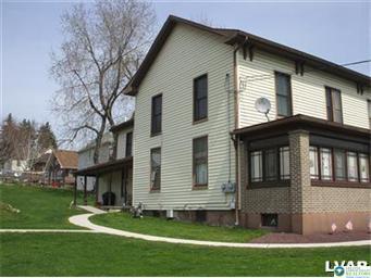 Building Photo - 210 Mauch Chunk St