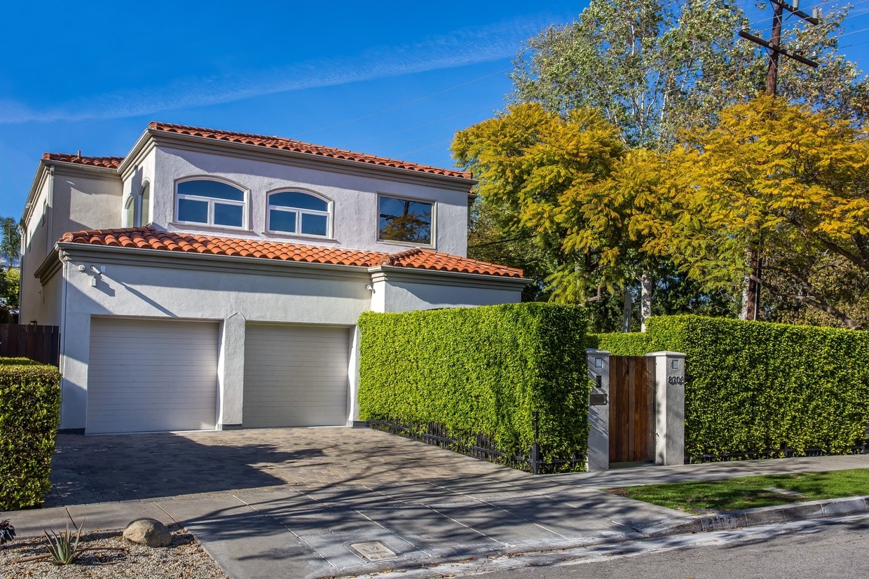 39 Houses Available for Rent in Beverly Hills Adj, CA