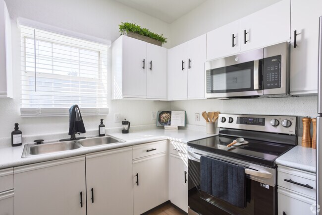 Foto del edificio - ReNew Jordan Creek