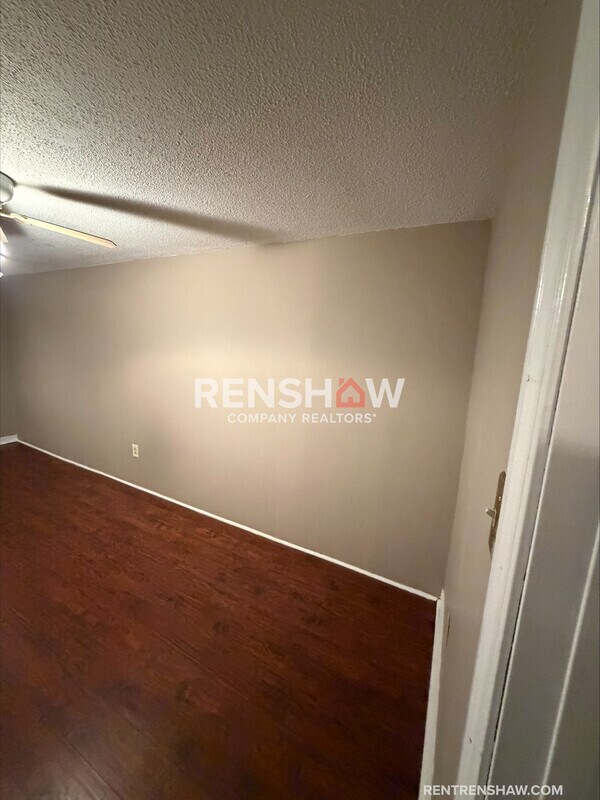 Foto del edificio - 528 Troy Ave