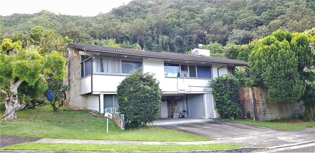 Primary Photo - 3303 Kamaaina Dr