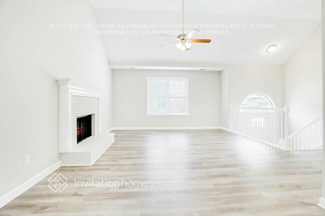 Building Photo - 308 Pebblestone Dr