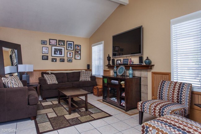 Building Photo - 3561 Countryside Ln