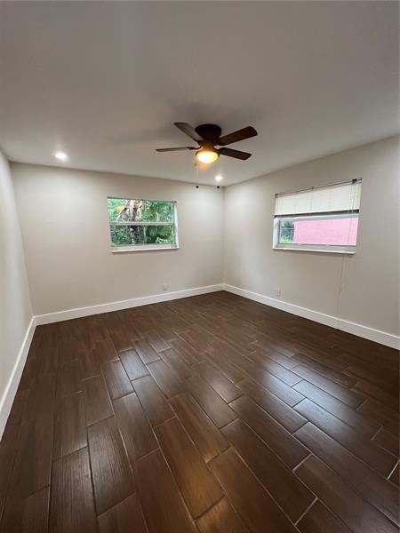 Foto del edificio - 6391 SW 8th St