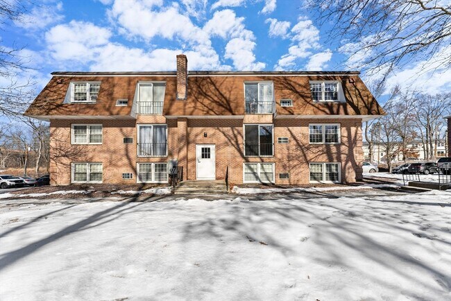 Foto del edificio - 82 Boylston Ln