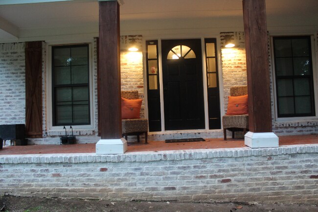 Foto del edificio - 1597 Panola Rd
