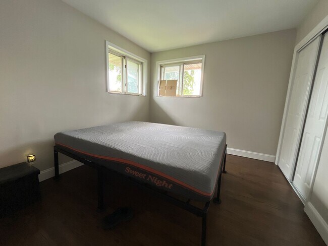 Foto del edificio - Stunning 3 Bed 1.5 Bath ranch available fo...