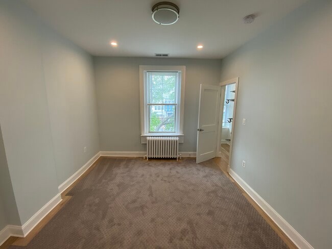 Building Photo - 1417 Massachusetts Ave SE