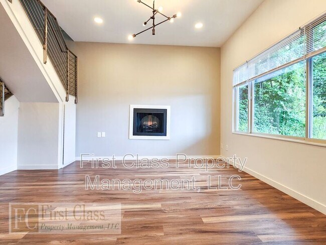 Foto del edificio - 2788 NW Quimby St