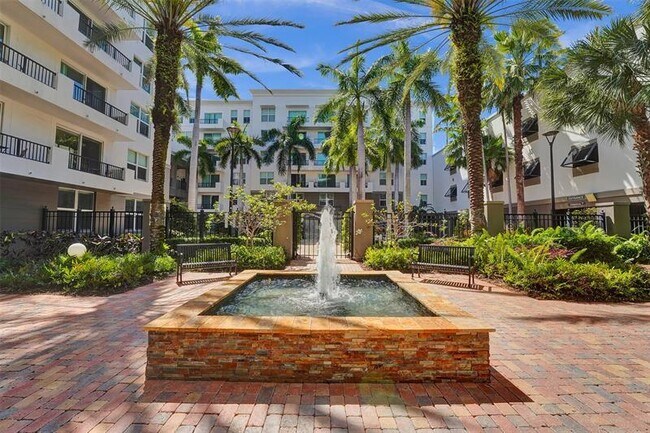 Foto del edificio - 2401 NE 65th St