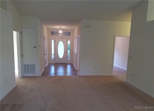 Building Photo - 12 Bellis Ct