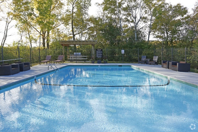 Pool - The Woodlands of Minnetonka Apartments