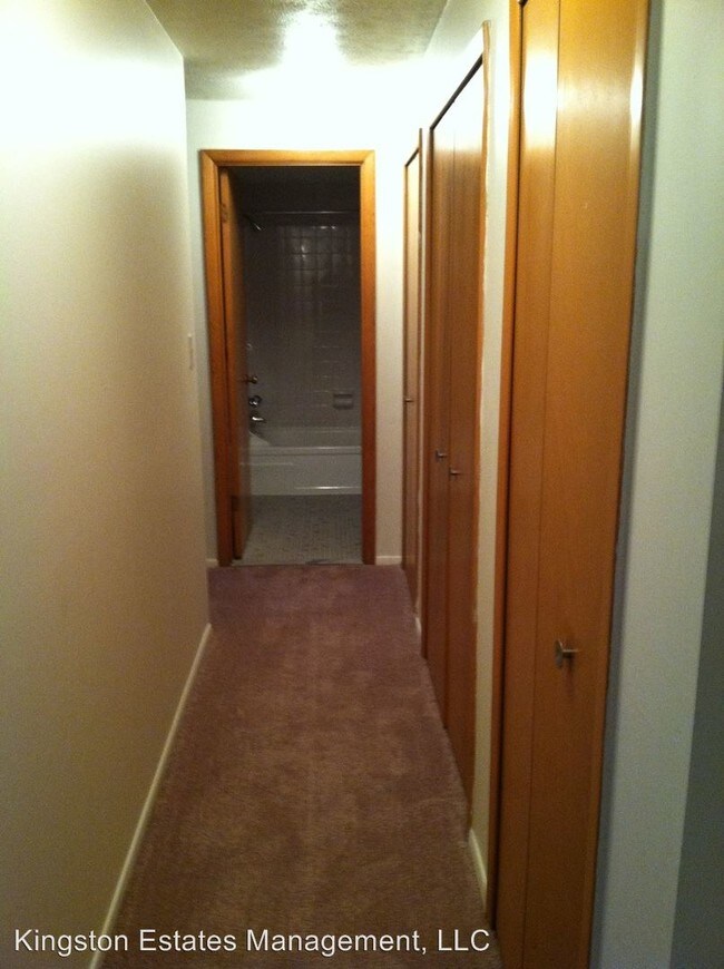 Foto del edificio - 6961 Pearl Rd