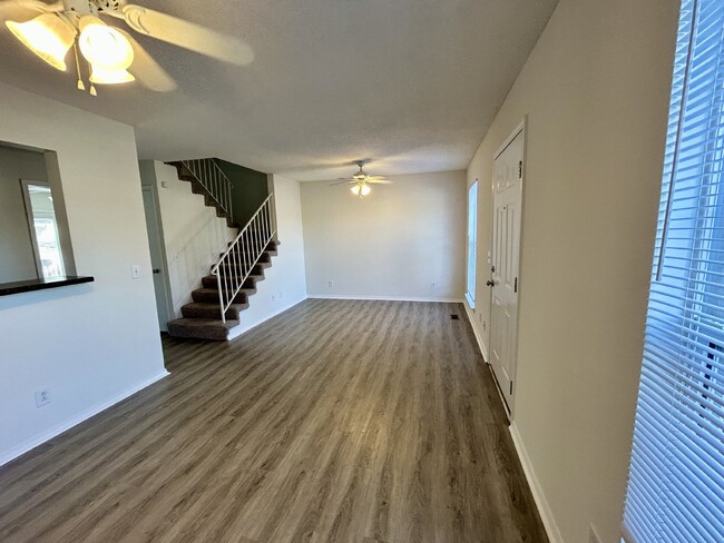 Building Photo - 3BD 2BA apartment for rent near TTU