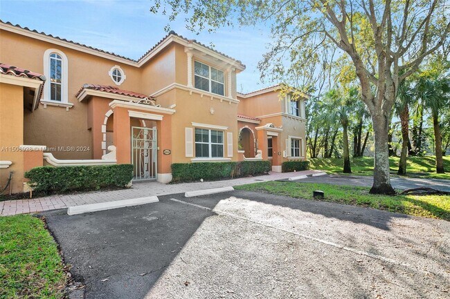 Building Photo - 13801 NW 84th Ct