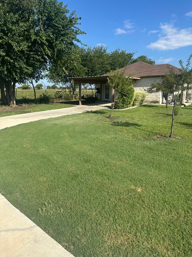 Foto del edificio - 1413 Rio Viento