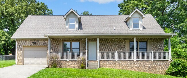 Building Photo - 4 bedroom in cul-de-sac!