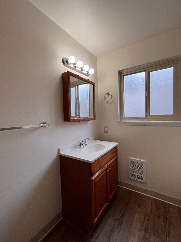 Foto del edificio - 3033 NE 140th St