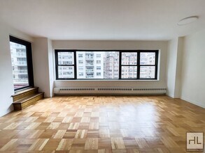 Building Photo - EAST 55 STREET