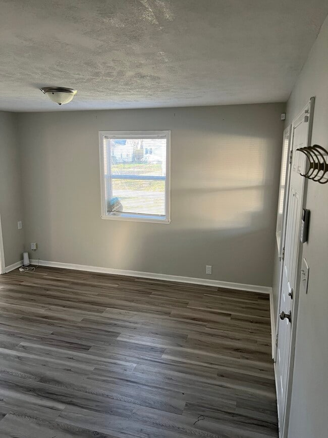Building Photo - 3745 East Market Street, Unit 39
