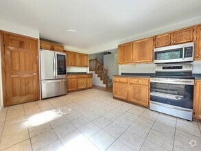 Building Photo - 116 Pine Trail