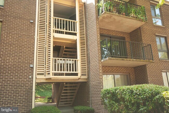 Building Photo - 17804 Buehler Rd